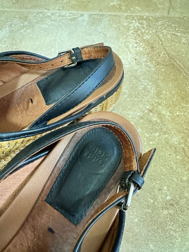 Sandalia bloque Gioseppo