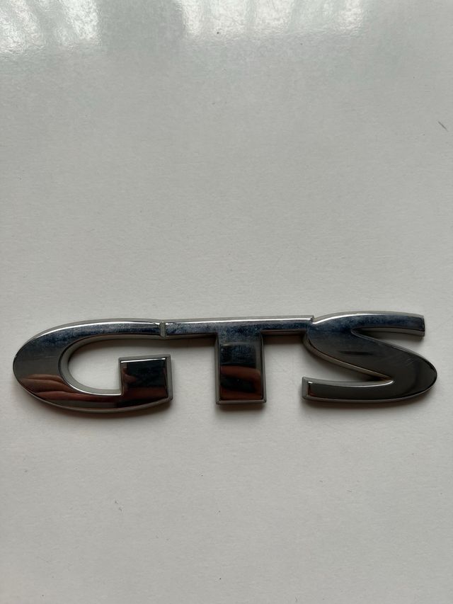 insignia de gts