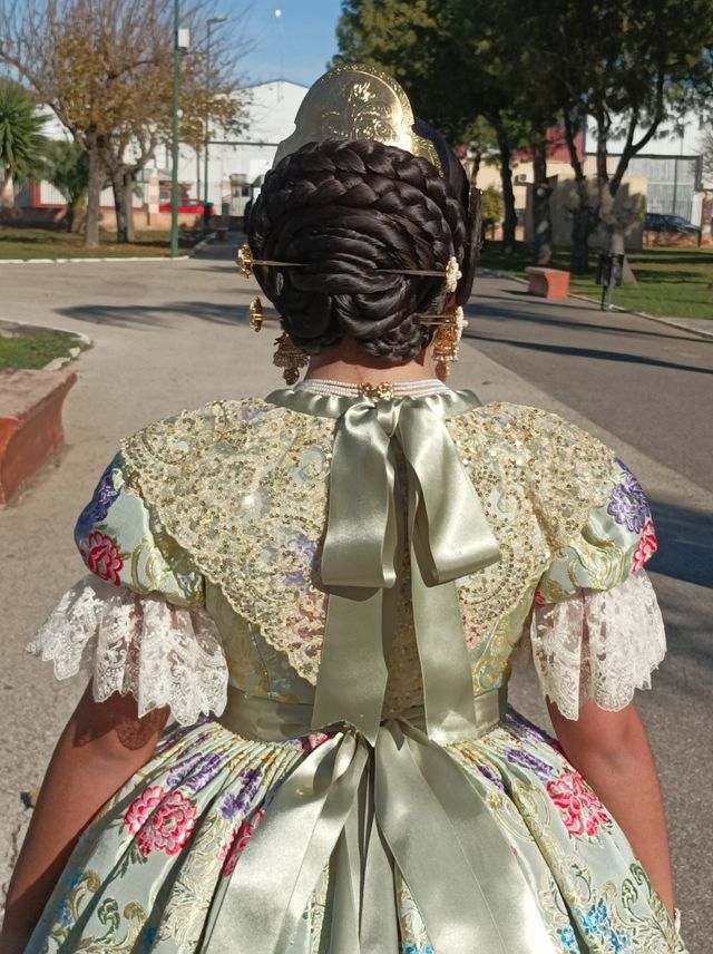 Precioso traje de Fallera Mayor Infantil