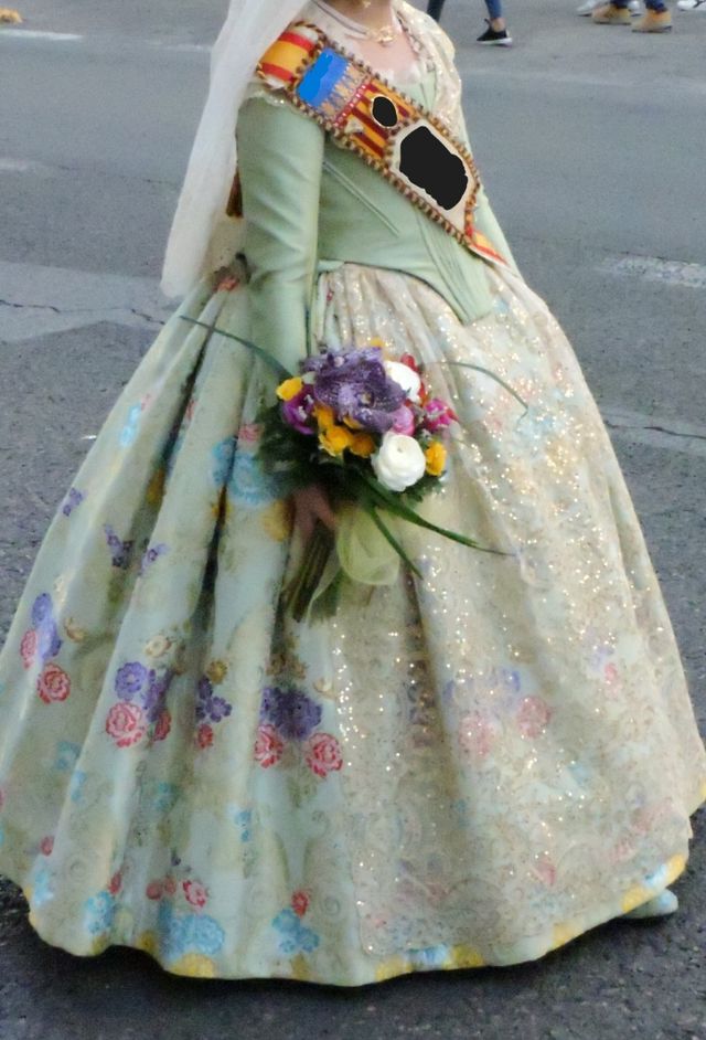 Precioso traje de Fallera Mayor Infantil