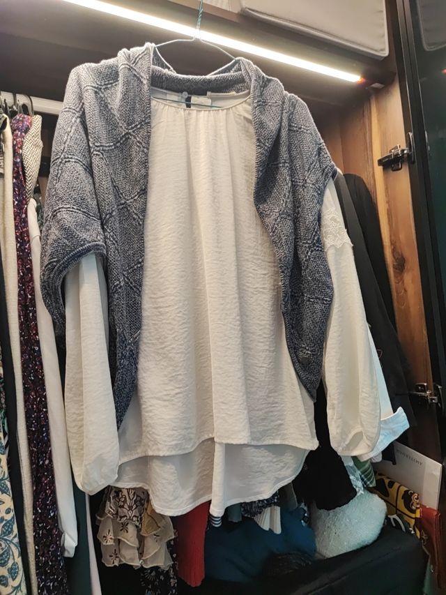 Chaleco, tipo poncho ,pepe jeans