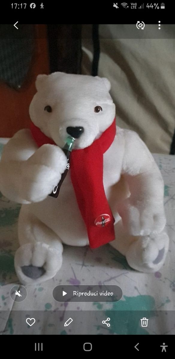 Orso Coca-Cola