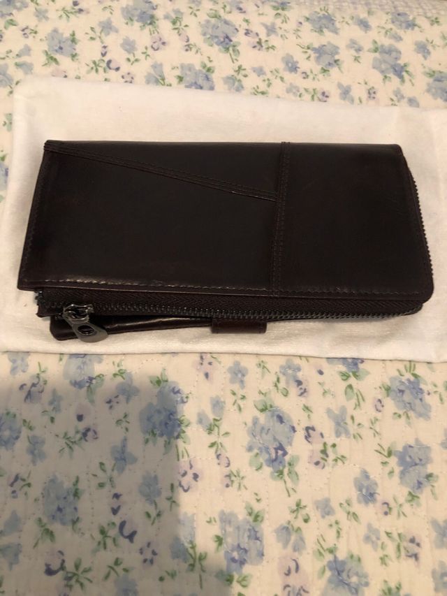 Cartera piel marron