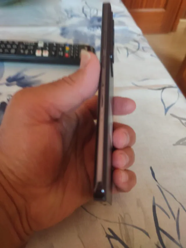 OPPO Reno 12 5G 