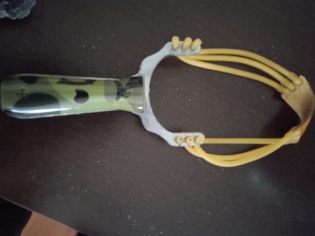 Fisga c cabo camuflado