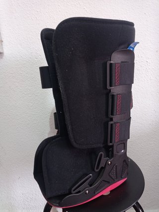 Bota ortopédica mujer