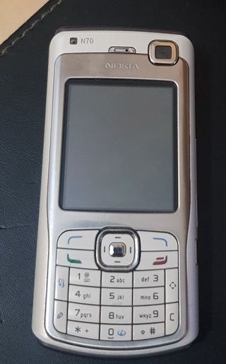 NOKIA N70