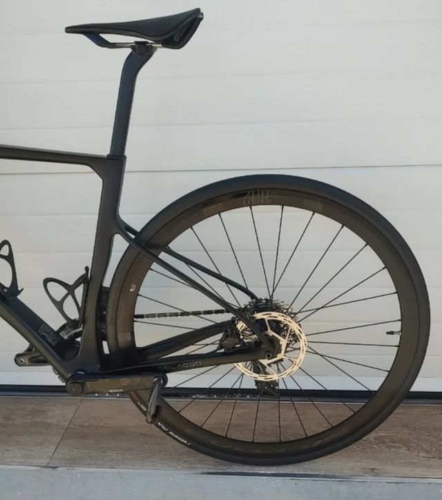 BERRIA BELADOR 8.1 SRAM RIVAL(TALLA-S)2023-2024