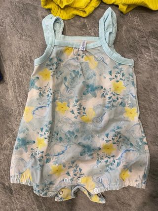 4 pagliaccetti bambina 1/3 mesi