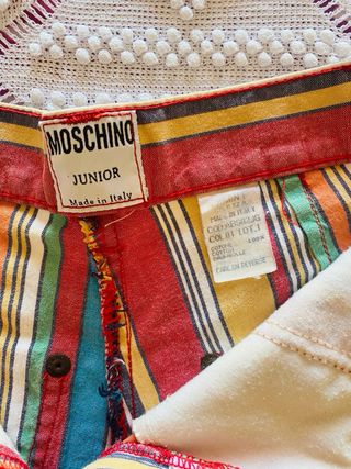 Short Moschino
