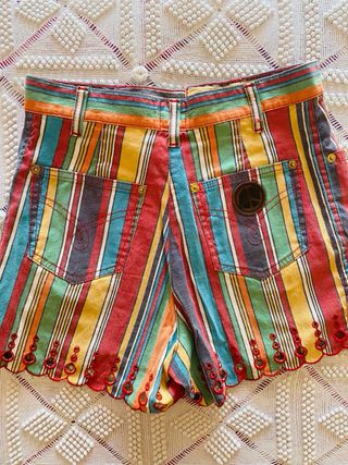Short Moschino