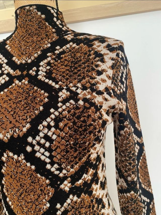 Vestido animal print de zara
