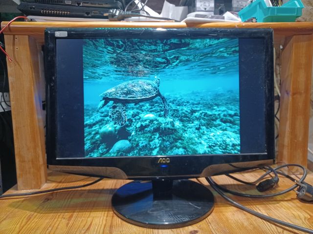 Monitor 18,5" AOC 931SN