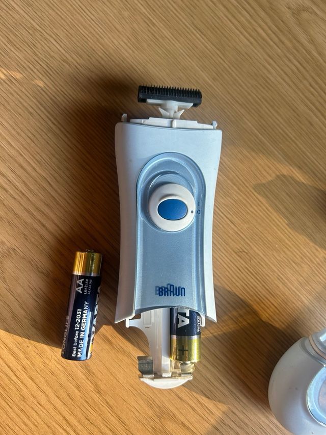 Maquina de depilar Braun a pilas