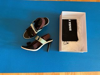 Sandalias bimba y Lola