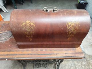 Máquina de coser Omnia