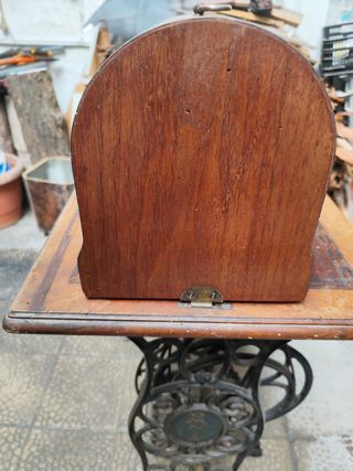 Máquina de coser Omnia