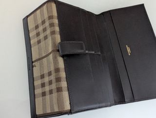 Bolso y cartera burberry 