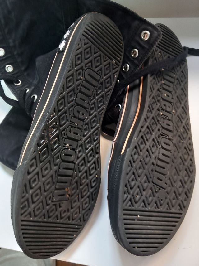 Zapatillas estilo londinense