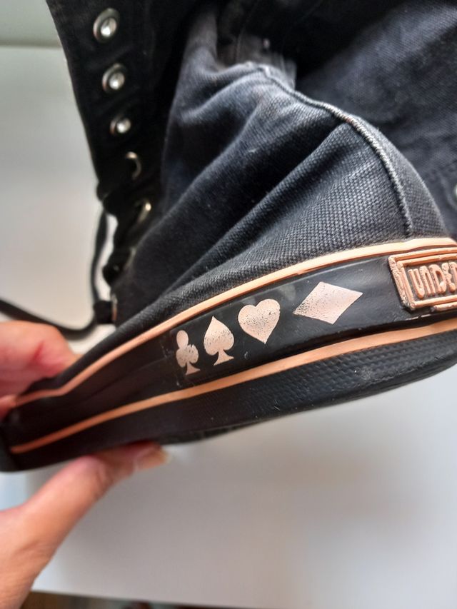 Zapatillas estilo londinense