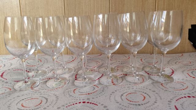 Juego de copas de vino con serigrafía