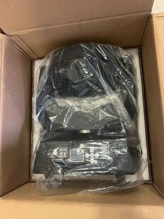 Cabeza movil led wash 36x18w RGBWA-UV