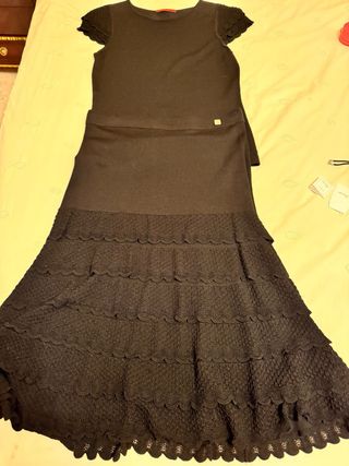 CAROLINA HERRERA, falda y jersey punto 