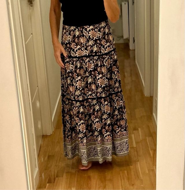 Falda de flores larga de Mango ,XS