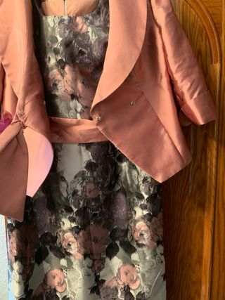 Vestido fiesta con chaqueta