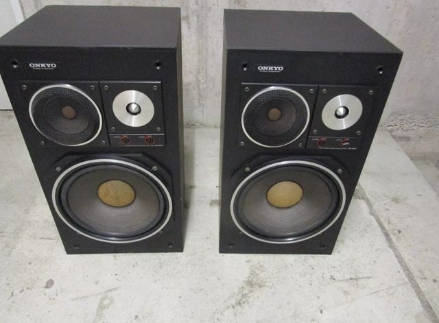 Onkyo SC600