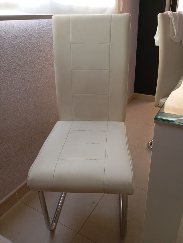 Mesa de cristal 6 personas + 6 sillas