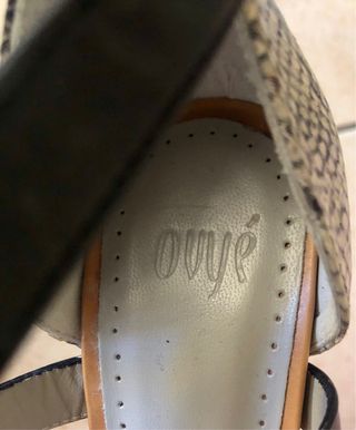 Scarpe con tacco in vera pelle Ovye