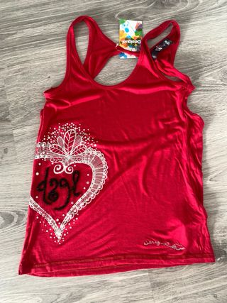 Camiseta desigual
