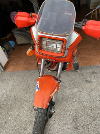 Moto merlin nomada