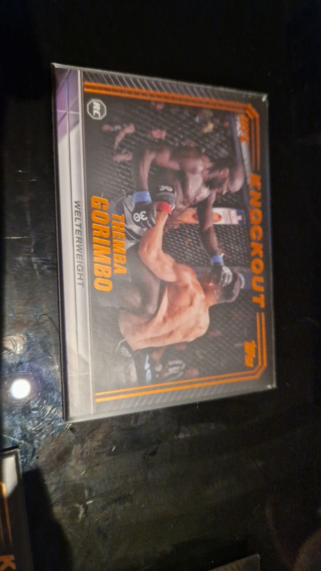 Ufc carta Topps knockout Themba Gorimbo
