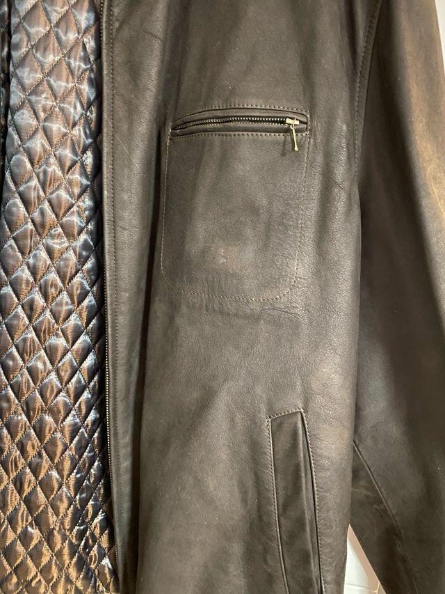 Chaqueta de piel marron de hombre