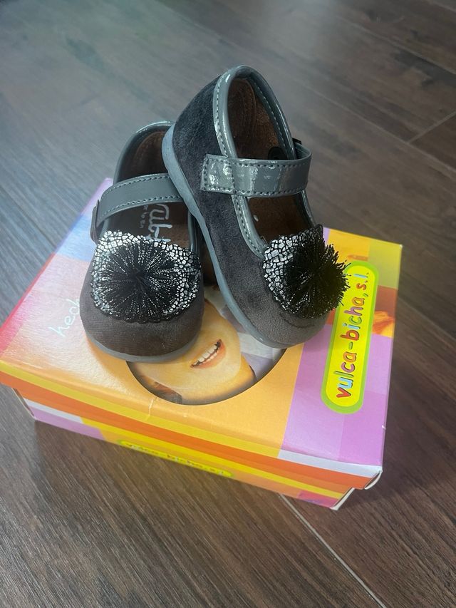 Zapatos bebe NUEVOS