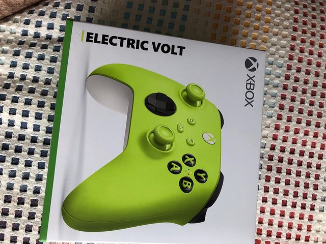 Comando xbox elettrico con fulmine con scatola come nuovo