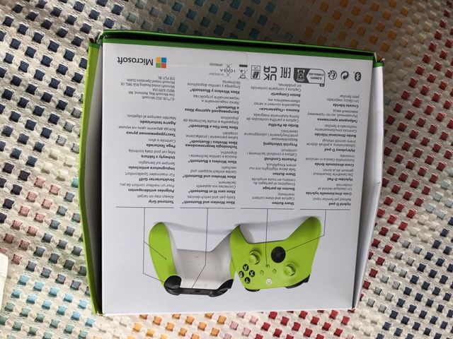 Comando xbox elettrico con fulmine con scatola come nuovo