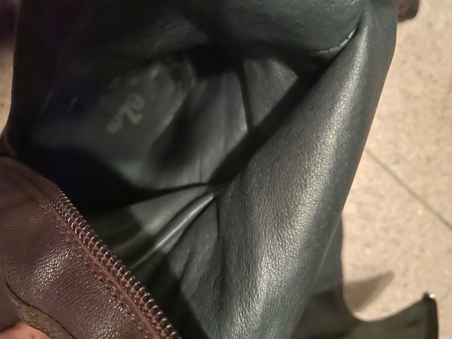 Botas de puel marron