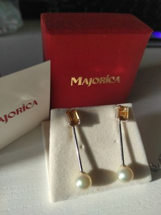 Pendientes oro BLANCO de 18k con topacio