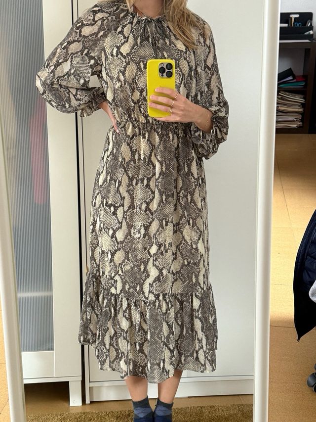 Vestido animal print Zara