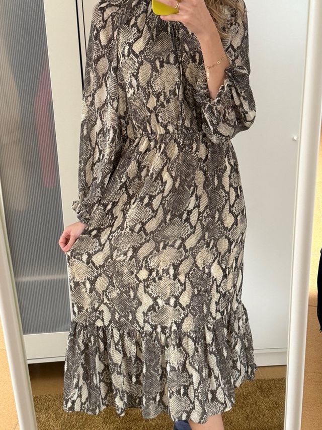 Vestido animal print Zara