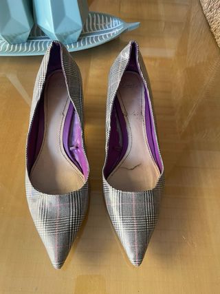 ZAPATO DE SALÓN ESTAMPADO PATA DE GALLO
