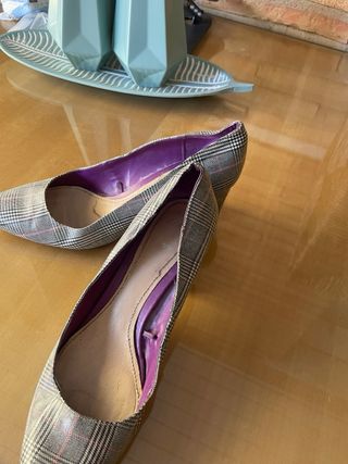 ZAPATO DE SALÓN ESTAMPADO PATA DE GALLO