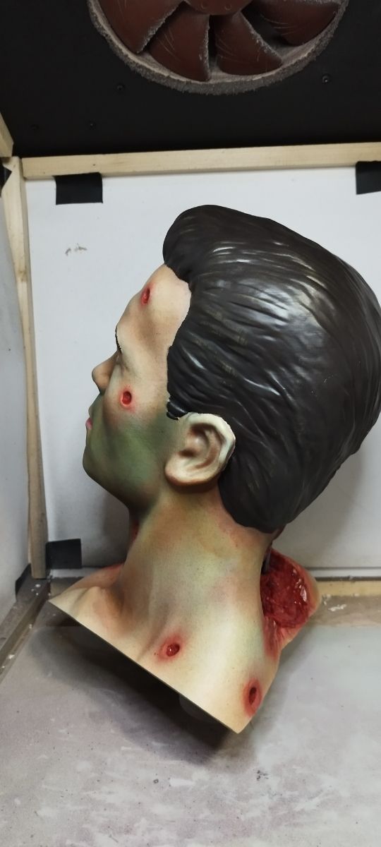 Busto Terminator Arnold Schwarzenegger