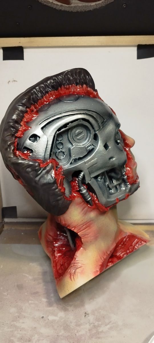 Busto Terminator Arnold Schwarzenegger