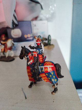 Figura de plomo caballero
