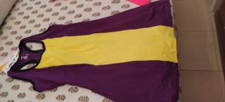 Ropa de pádel mujer nueva. Dos trajes.