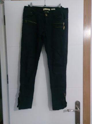 Pantalón vaquero negro